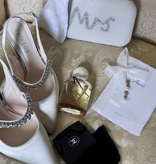 wedding details shoes jewelry and vows