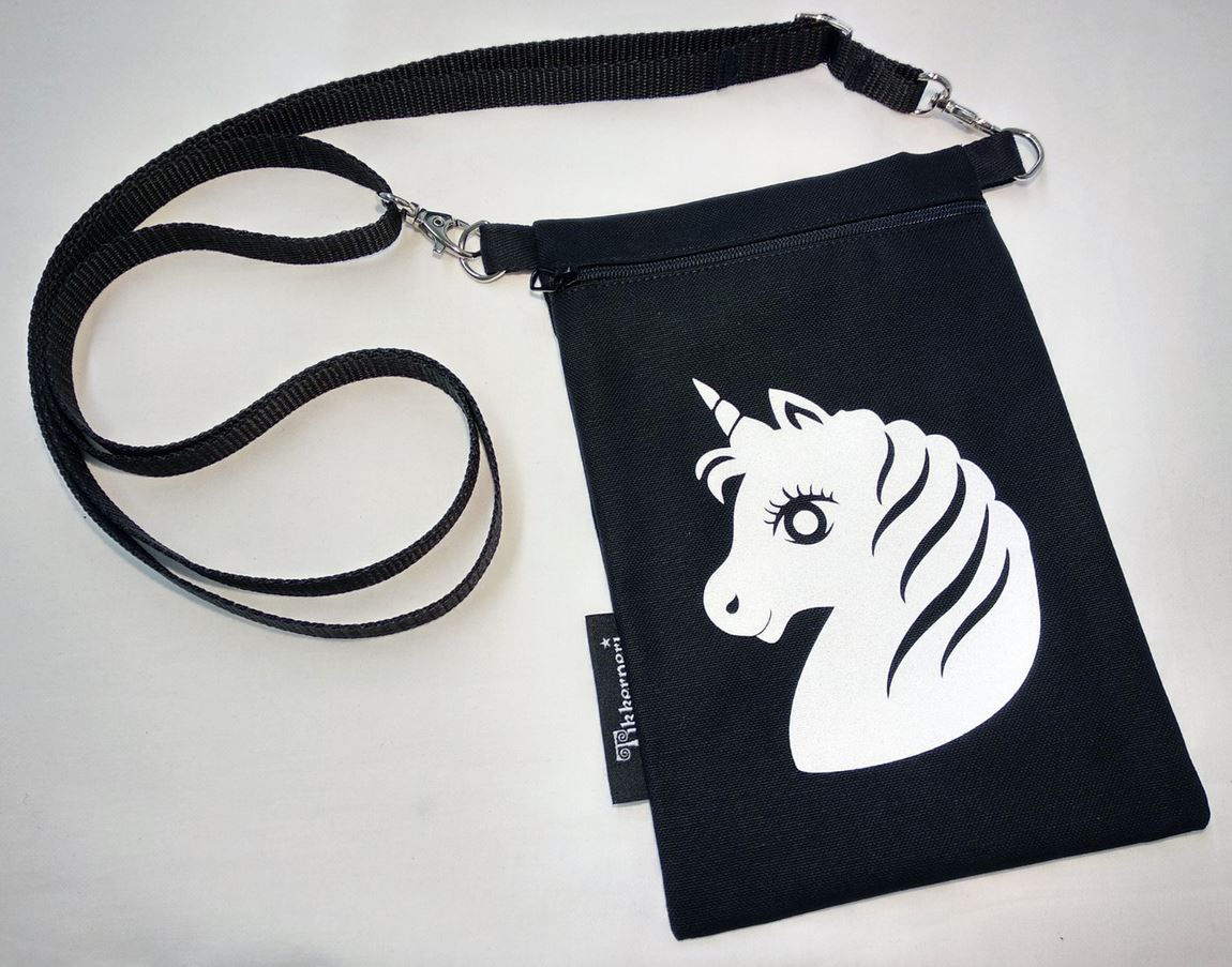 Pussukka, Yksisarvinen - Tikkerperi