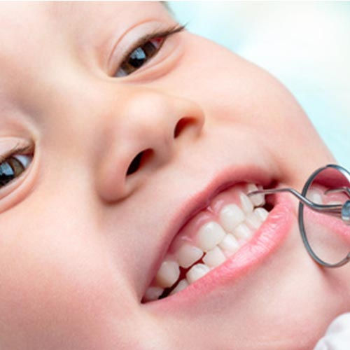CUIDADO DENTAL DE LOS MÁS PEQUEÑOS