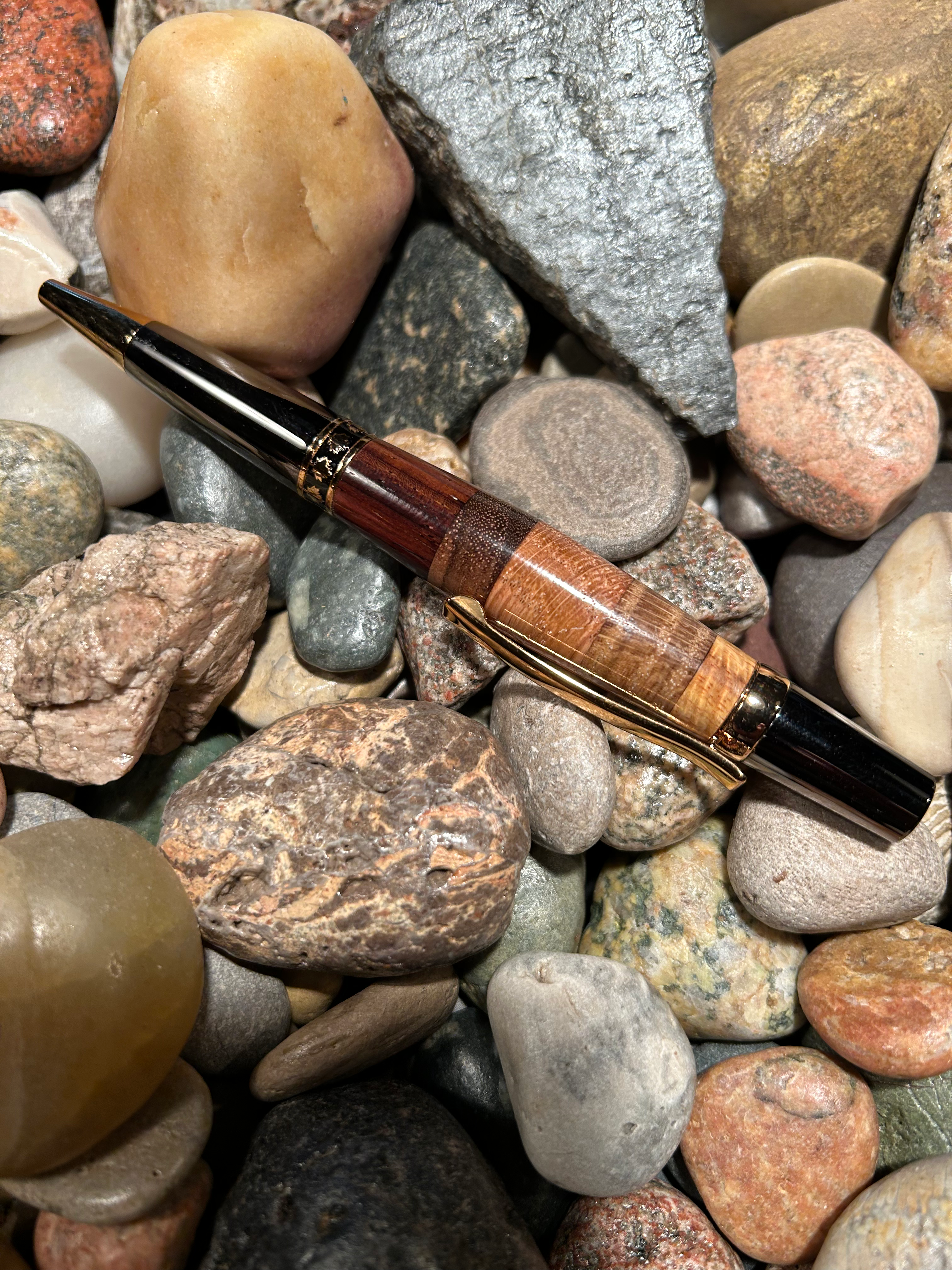 Maple Leaf Style Pen