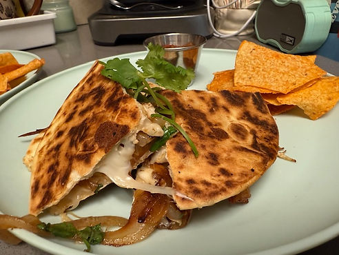 TIPS - dec 2025 - in the kitchen - quesa.jpg