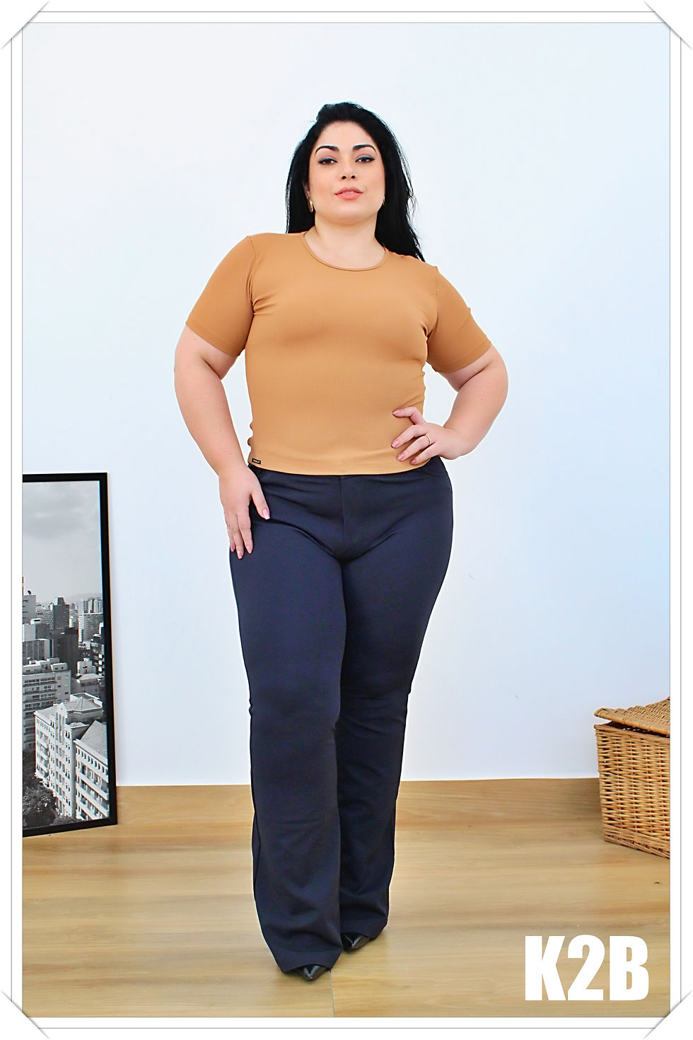Miniatura: CALÇA FLARE PLUS SIZE NURIANA REF 020200051