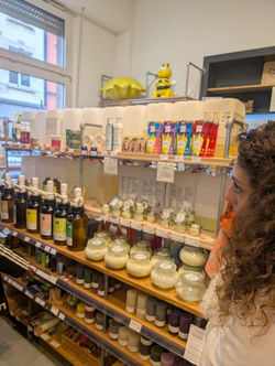 WhatsApp Image 2025-12-05 at 09.47.04 (1)