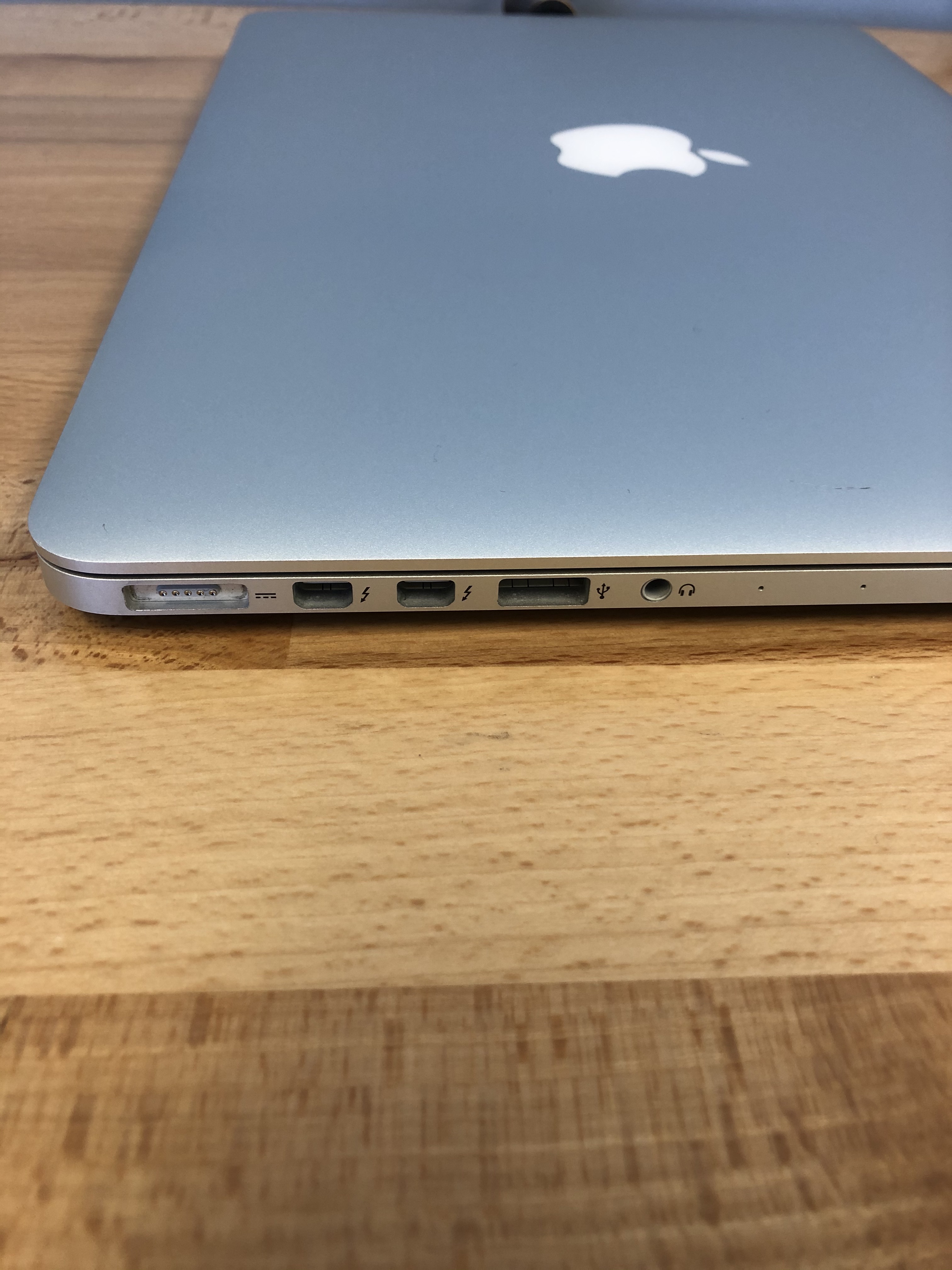 earlt 2015 macbook pro specs earlt 2015 macbook pro specs
