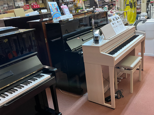 電子ピアノとアコースティックピアノの違い