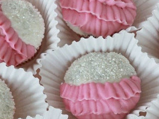 9 Ladies Dancing Cupcakes