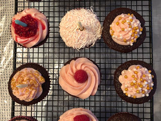 Amazing Raspberry Cream Cheese Icing