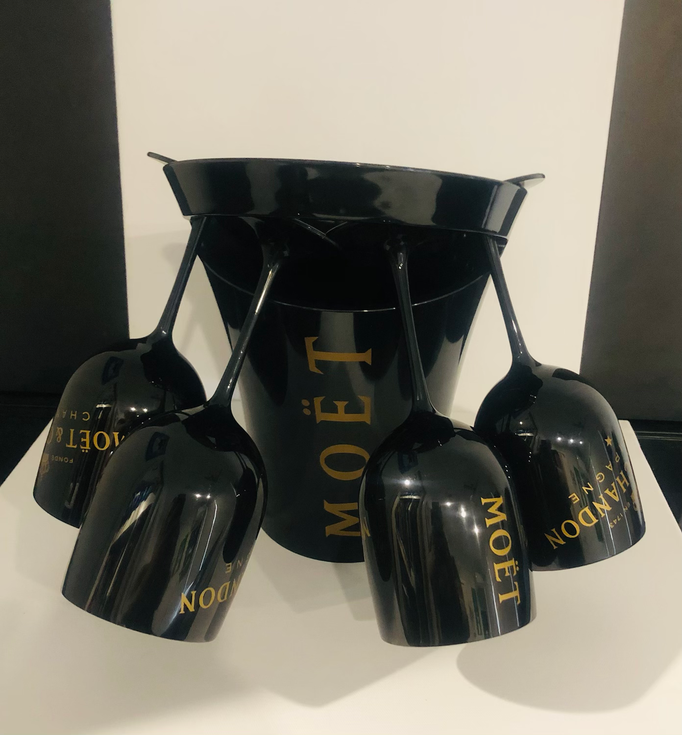5 PIECE SET Black Goblets & Black Ice Bucket