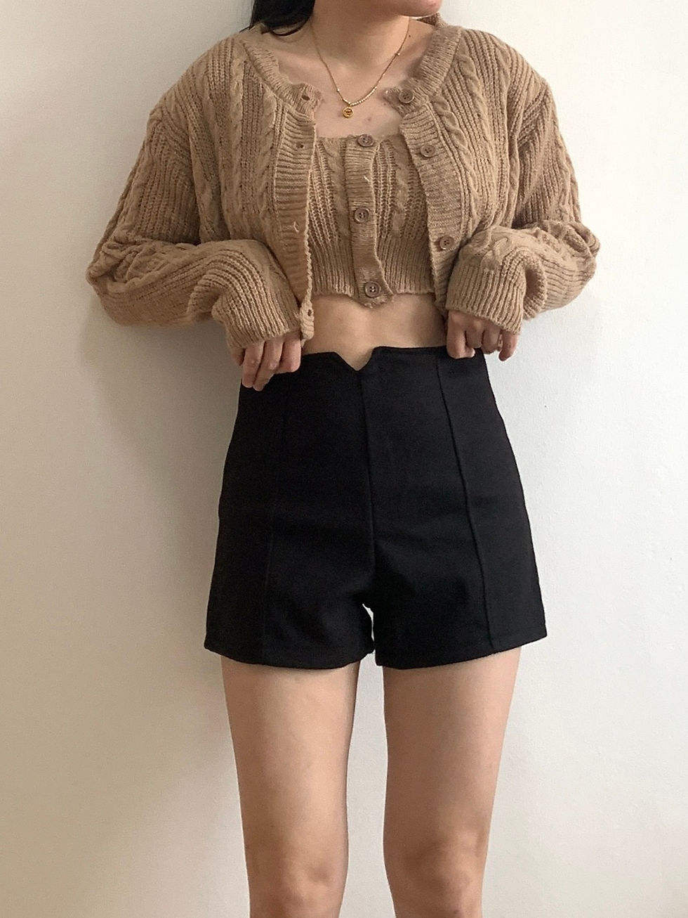2in1 Button Knitted Crop
