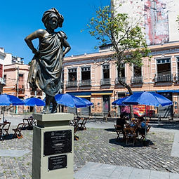 African Heritage and Olympic Boulevard Walking Tour