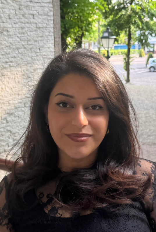 Writer: Martha Elias