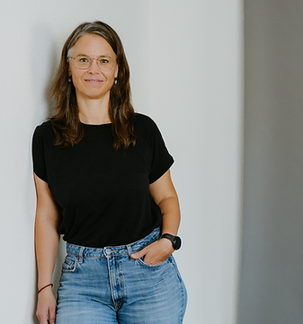 ©AnnaSommerfeld-JuliaBöhm-Web-1_edited.png