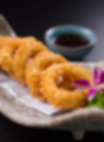 Deep-fried Calamari Rings 炸鱿鱼圈配四川酱