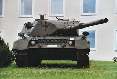 2005 Veitshöchheim Leopard 1 Stefan Marx_Tanks-Trucks-Armoured Vehicles-Engineer Equipment