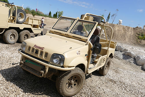 2022-06 Renault 1.5 dci FenneC Eurosatory Paris Stefan Marx_Tanks-Trucks-Armoured Vehicles