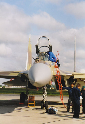 1998 Berlin Su-37MR (Stefan Marx)_6.jpg