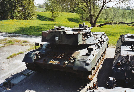 2006 Elite Leopard 1 to be scrapped_Stefan Marx_Tanks-Trucks-Armoured Vehicles-Engineer Eq