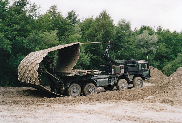 1997 Bw MAN Kat (8x8) FSG(Stefan Marx).jpg