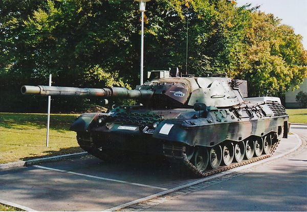 2009 Roding Leopard 1 A5 Stefan Marx_Tanks-Trucks-Armoured Vehicles-Engineer Equipment-Wea