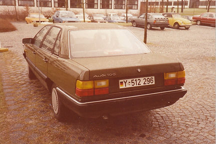 1985 Neubiberg UniBw Audi 100 CC (stefan Marx)_2.jpg