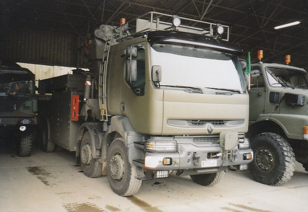 2003 Belgium Vogelsang Renault Recovery Truck (8x8) (Stefan Marx)_1.jpg