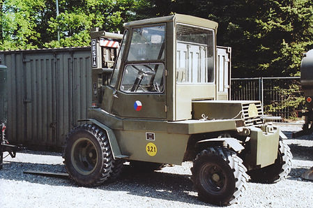 Czech Republic Fork Lifter (Stefan Marx).jpg