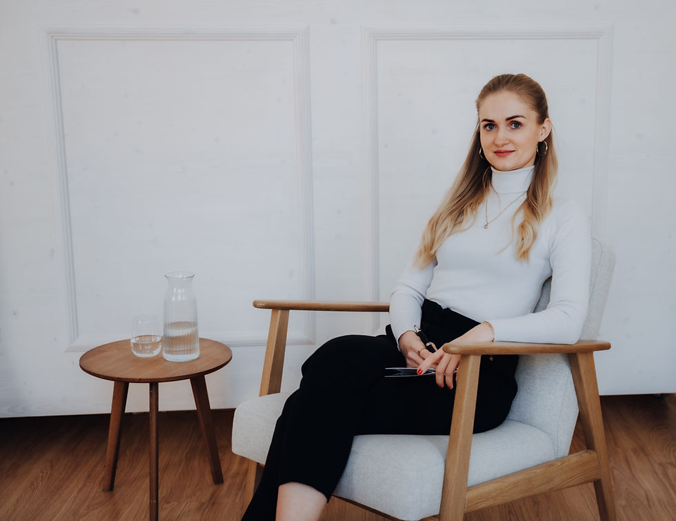 Lisa Beichert Fotografie - vanessa -29_edited.jpg