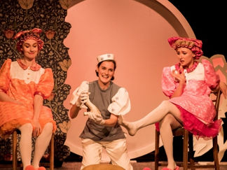 L to R Flora Macdonald as Armelinde, Camilla Seale as Le Prince Charmant, Olivia Carrell as Maguelonne in Cendrillon, BIF 2021 Credit Genevieve Girling