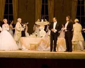 Scene from Ellen Kent's production of La Traviata