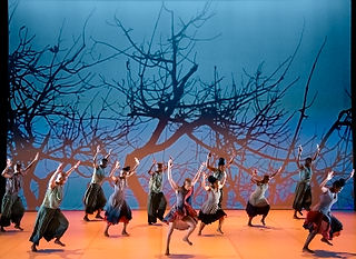 The Sacrifice, Dada Masilo company. cr Tristram Kenton