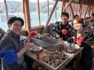 Let's Head to the Sea! BBQ Lunch at the Oyster Huts