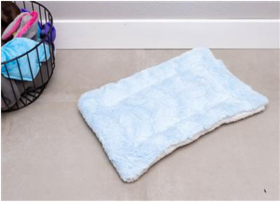 Thumbnail: Flat Fur Beds 14 Colors