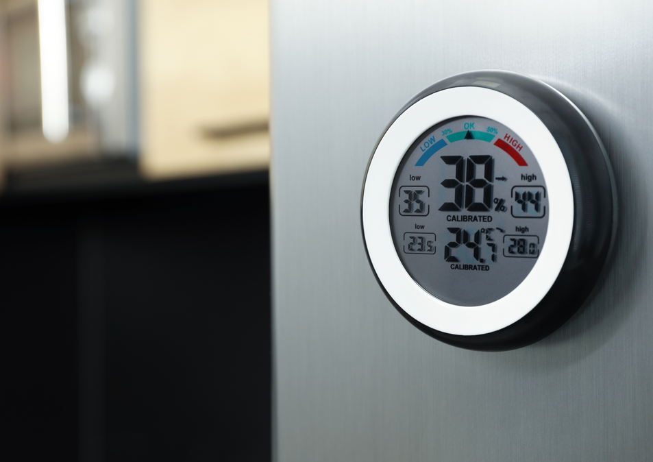 Food fridge monitoring systems, temperature control for food storage, refrigeration monitoring, food safety solutions, IoT fridge sensors.
Description: Create solutions for monitoring food storage conditions, including temperature control and real-time alerts to ensure food safety and compliance.