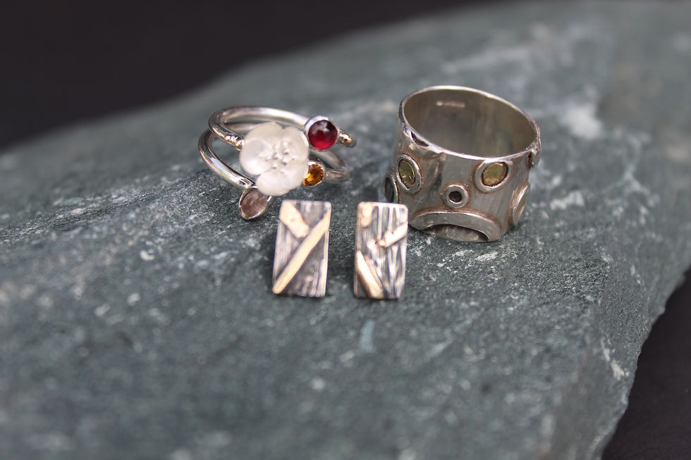 Thumbnail: Black & Gold  Rectangle Earrings