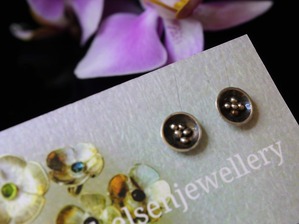 Thumbnail: Oxidised granule domed stud Earrings