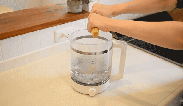 05.gif