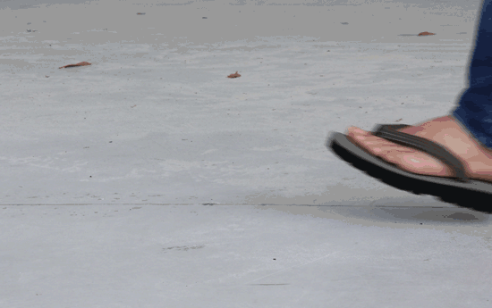 歩行.gif