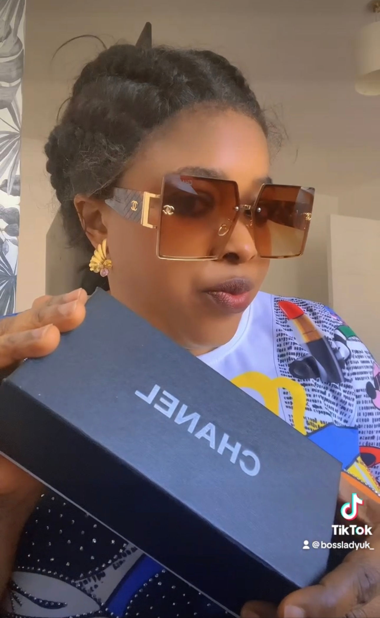 Luxury sunglasses 🕶️
