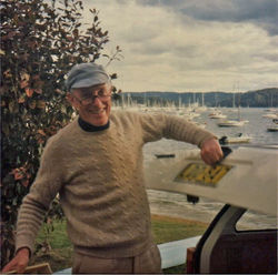 07 Sailor bill in cap