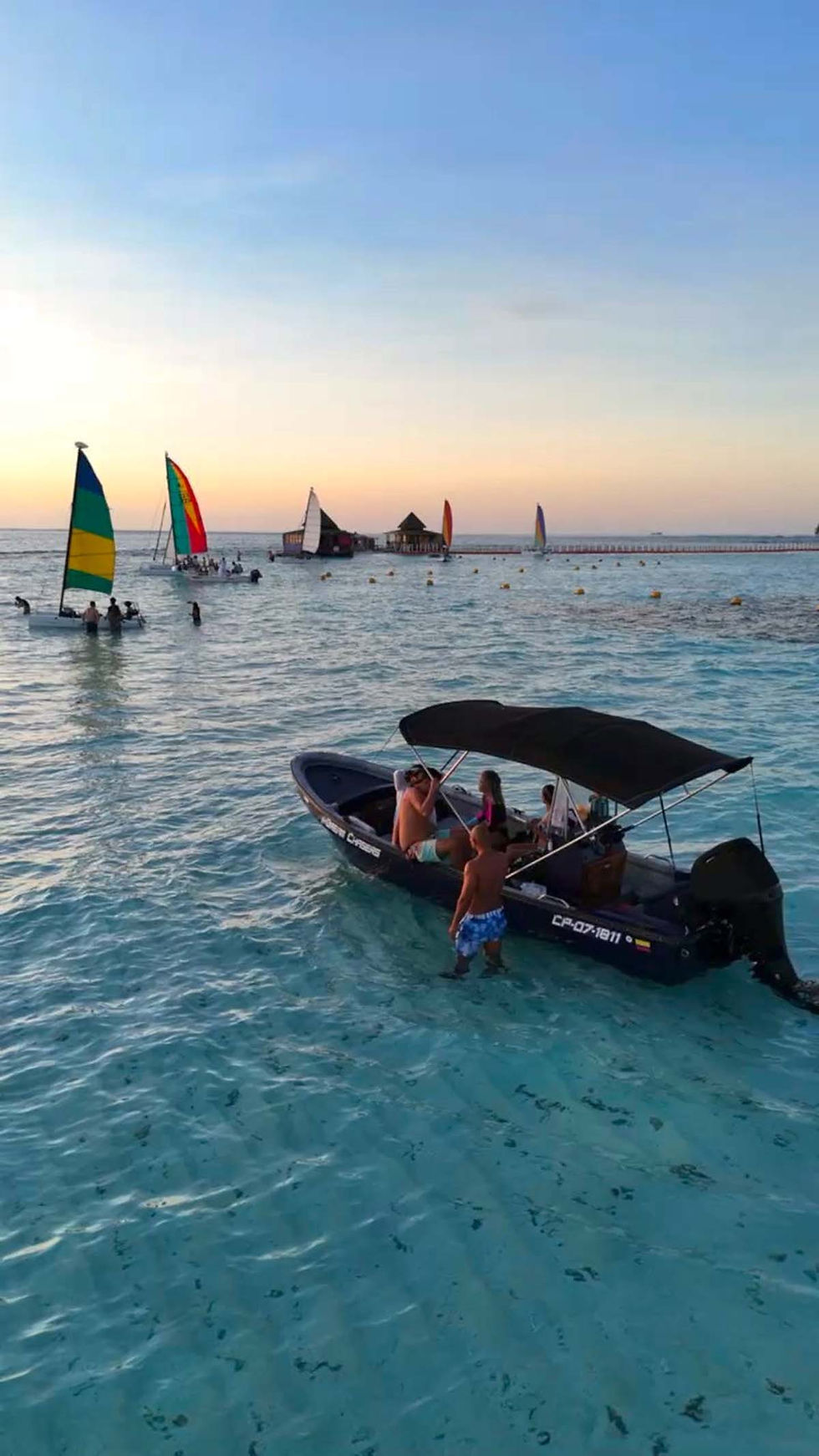 Miniatura: Tour Amanecer en el Acuario Natural de San Andres Isla