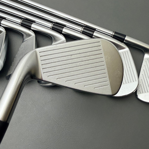164) Srixon ZX7 Iron Set 4-PW / NS Pro Modus3 Steel, Stiff | Golf