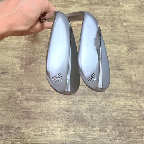 3068) 52,58° Wedge Set- Cobra King / Dynamic Gold Steel, Wedge