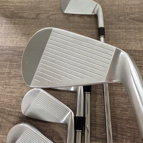 1) LH- 2025 Srixon ZXi5 Iron Set 5-AW / Dynamic Gold Tour Issue