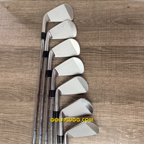 253) Srixon ZX7 Iron Set 4-PW / KBS Steel, Stiff | Golf Plugg