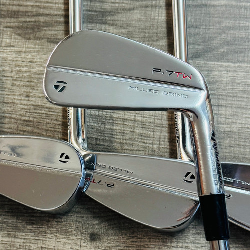 605) Taylormade P7TW Iron Set 4-PW / Dynamic Gold Tour Issue