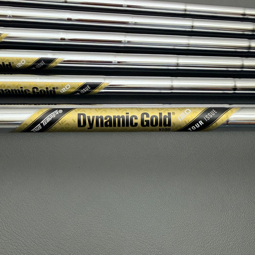 204) 2025 Srixon ZXi5 Iron Set 4-PW / Dynamic Gold Tour Issue