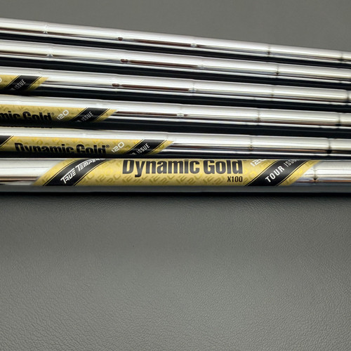 204) 2025 Srixon ZXi5 Iron Set 4-PW / Dynamic Gold Tour Issue