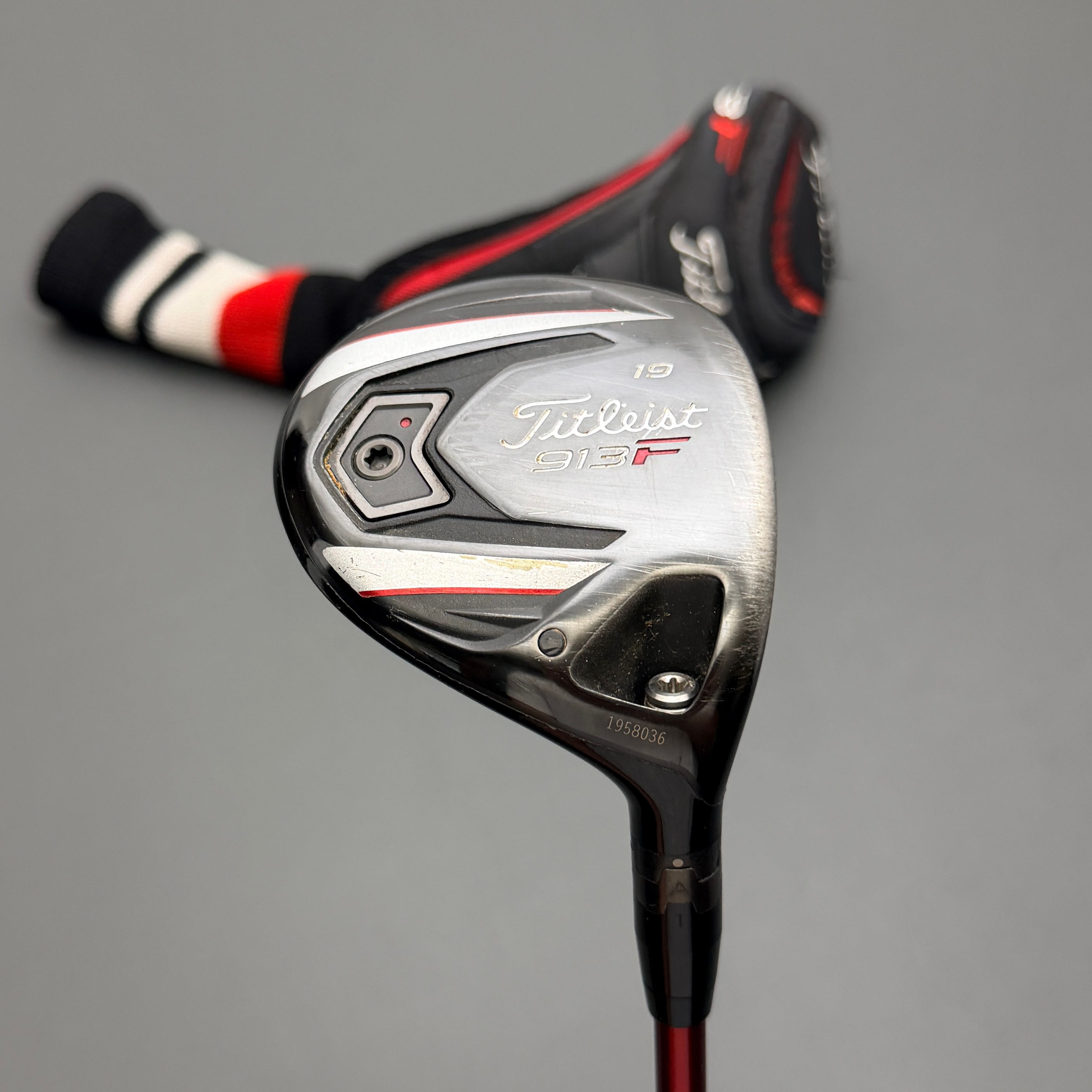 3334)  5 Wood- Titleist 913 F w/ Headcover / Regular