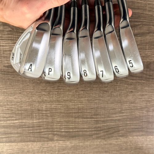 1) LH- 2025 Srixon ZXi5 Iron Set 5-AW / Dynamic Gold Tour Issue