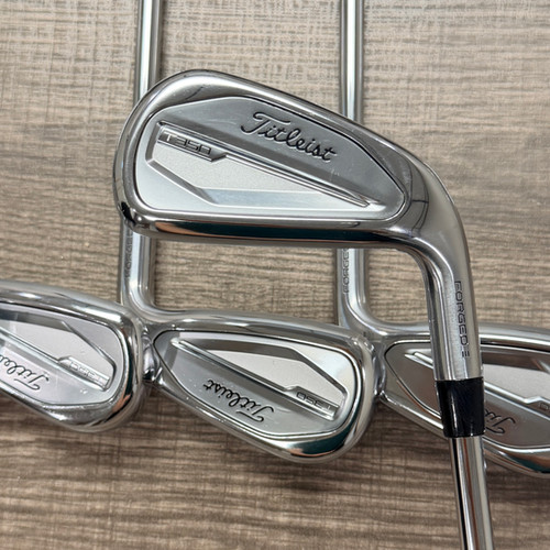 58) Titleist T350 2023 Iron Set 5-GW / AMT Red Steel, Regular